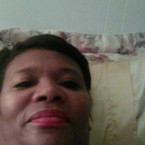 Meet your Posher, Regina